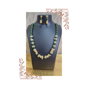 Elegant Glass Beads Necklace Set